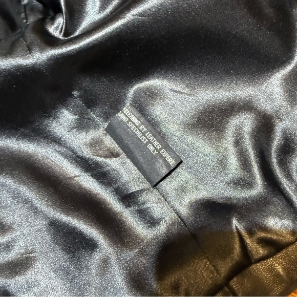 Izod Black Leather Jacket Size Medium - Picture 5 of 6